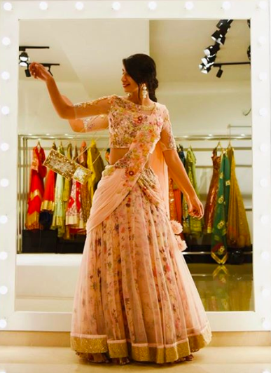 Smriti Apparels pink lehenga on blogger at DateTheRamp centre.