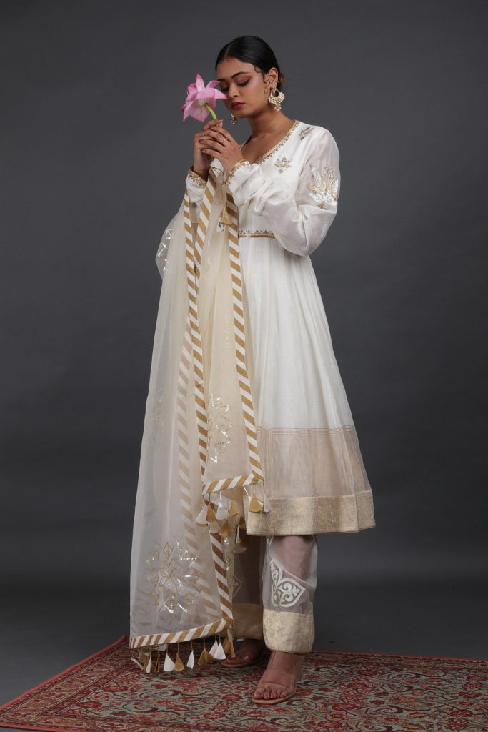 IVORY CHANDERI HANDLOOM SUIT