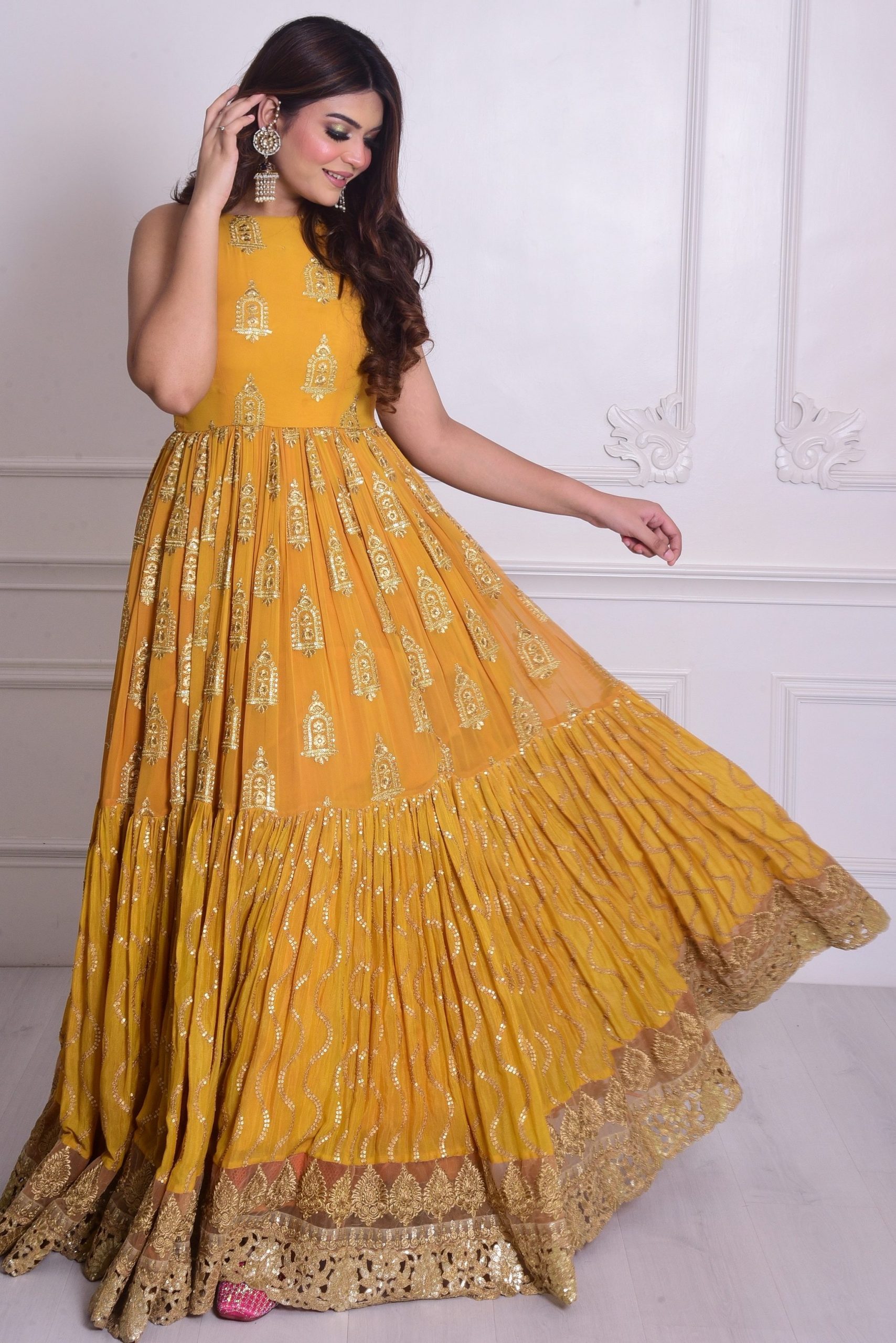 showcasing anarkali suit by designer Abha Chaudhary